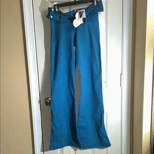 Couture Activewear by Janis Saffell Women's Belted Yoga Pants